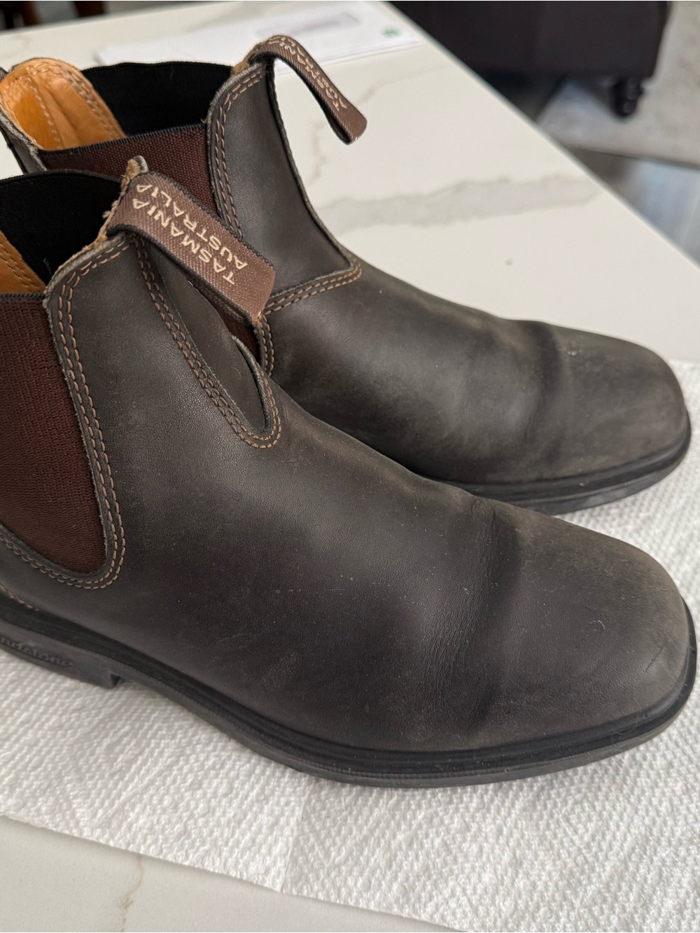 Blundstone Brown Leather Chelsea Ankle Boots